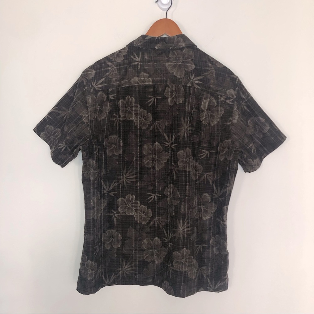 Vintage Hawaiian Shirt by Van Heusen Button-down Short Sleeve Floral Men's L - Picture 3 of 3